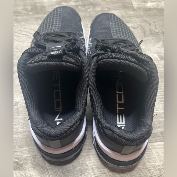 Nike Metcon 8 Workout Gym Shoes. Great condition, too small for my wide feet. - Picture 9 of 11